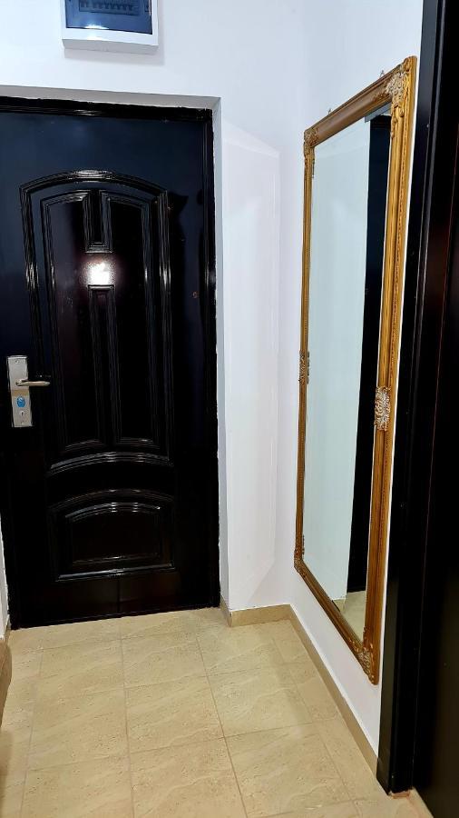Cozy Studio Brăila Exteriör bild
